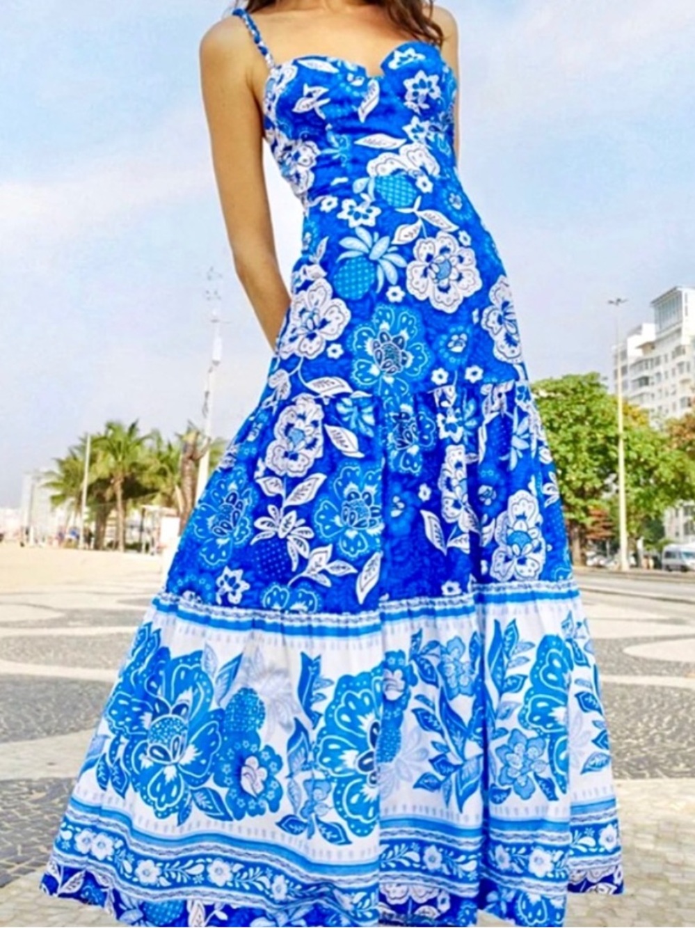 🌺🎉HP🎉🌺 NWT Anthropologie Farm Rio Full Of Flowers Sweetheart Midi Dress - Picture 1 of 16